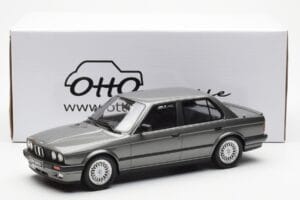 BMW 325i E30 Berline Dolphin Gris Otto 1:18 OT819 Résine — image 6 sur 6