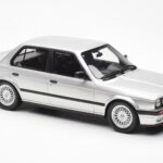 BMW 325i E30 Argent Otto 1:18 - image 4 of 6