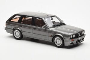 BMW 325i E30 Touring Gris Otto 1:18 OT929 Résine — image 4 sur 6