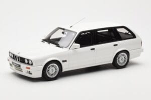 BMW 325i E30 Touring M Package Blanc Otto 1:18