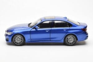 BMW 330i G20 Portimao Bleu Metallic Norev 1:18 80432450999 Métal — image 4 sur 8