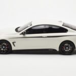 BMW 435i F32 M Performance Package Blanc GT Spirit 1:18 - image 3 of 6