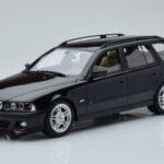 BMW 540 E39 Touring M Package Noir Otto 1:18