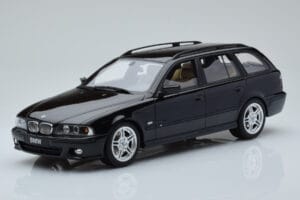 BMW 540 E39 Touring M Package Noir Otto 1:18