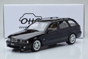BMW 540 E39 Touring M Package Noir Otto 1:18 OT1013 Résine — image 6 sur 6