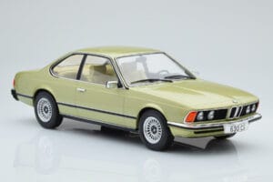 BMW 628 CSi E24 Vert Clair MCG 1:18 MCG18163 Métal — image 3 sur 5