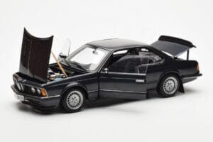 BMW 635 CSi E24 Diamant Noir Métallique AUTOart 1:18 70521 Métal — image 2 sur 8