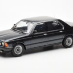 BMW 733i E23 Noir Metallic KK-Scale 1:18