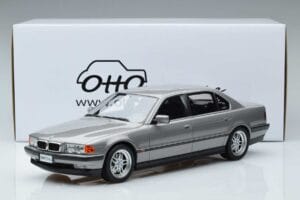 BMW 7 Series E38 750iL Otto 1:18 OT952 Résine — image 6 sur 6