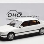 BMW 750iL E38 Asia Exclusive Blanc Otto 1:18 - image 6 of 6