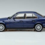 BMW Alpina B10 4.6 E34 Bleu MCG 1:18 MCG18230 Métal - image 3 of 6