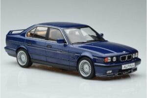 BMW Alpina B10 4.6 E34 Bleu MCG 1:18 MCG18230 Métal — image 4 sur 6
