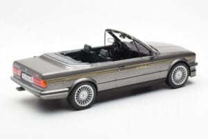 BMW Alpina C2 2.7 E30 Cabriolet Gris MCG 1:18 MCG18384 Métal — image 2 sur 5