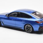 BMW i4 M50 G26 Bleu Otto 1:18 - image 5 of 6