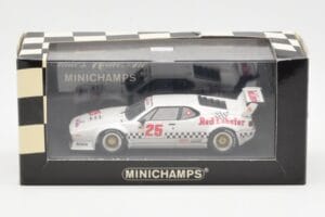 BMW M1 IMSA #25 Red Lobster Cowart / Miller LA Times Grand Prix Winner 1981 Minichamps 1:43 430812525 Métal — image 4 sur 4