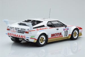 BMW M1 Motul #10 B. Darniche / A. Mahe Rally Tour de Corse 1982 IXO 1:18 18RMC114 Métal — image 2 sur 6
