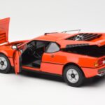 BMW M1 Orange Métallisé Norev 1:18 - image 5 of 8