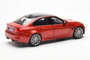 BMW M3 Competition F80 Sakhir Orange Norev 1:18 80432411553 Métal — image 3 sur 8