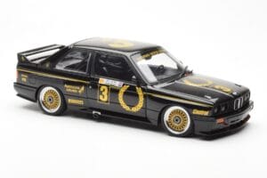 BMW M3 E30 #3 J. Richards Austrian Airlines ATCC 1987 AUTOart 1:18 88745 Métal — image 6 sur 8