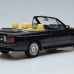 BMW M3 E30 Cabriolet Noir Otto 1:18 - image 2 of 6