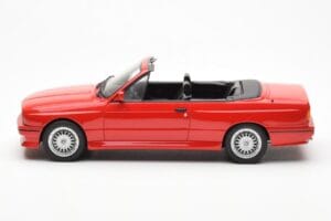 BMW M3 E30 Cabriolet Rouge Otto 1:18 OT077 Résine — image 3 sur 6