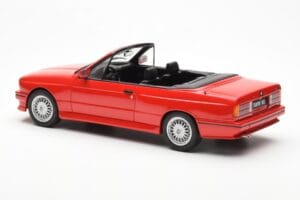 BMW M3 E30 Cabriolet Rouge Otto 1:18 OT077 Résine — image 5 sur 6