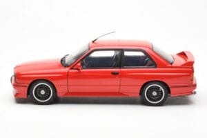 BMW M3 E30 Sport Evolution Cecotto Edition Rouge AUTOart 1:18 70566 Métal — image 4 sur 8