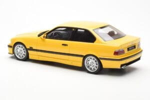 BMW M3 E36 Jaune Otto 1:18 OT666 Résine — image 5 sur 6