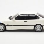 BMW M3 E36 Lightweight Blanc Otto 1:18 - image 3 of 6