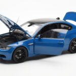 BMW M3 E92 Laguna Seca Blue Kyosho 1:18 - image 2 of 8