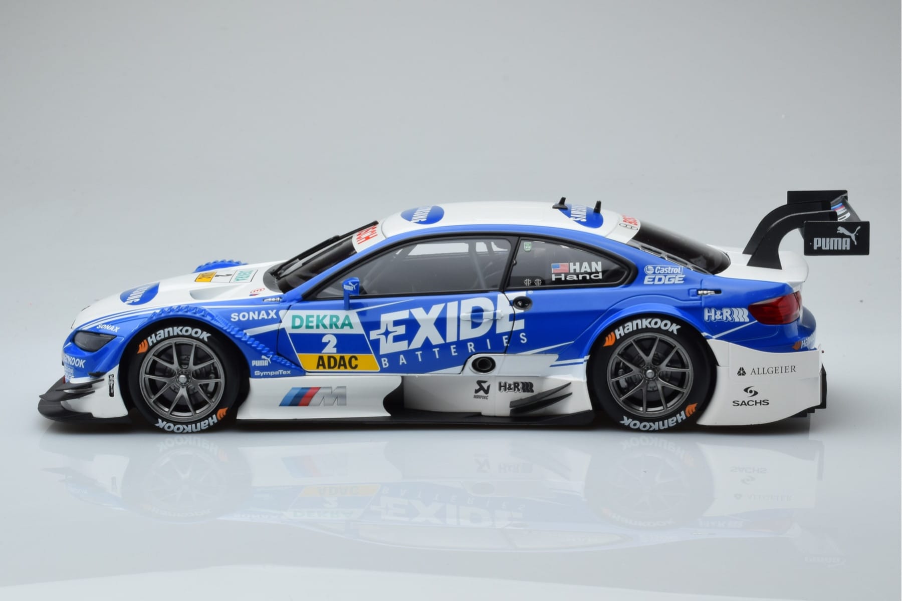 BMW M3 #2 BMW Team RMG A.J. Hand DTM 2012 Minichamps 1:18 100122202 Métal — image 4 sur 8