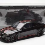 BMW M4 G82 CSL Sapphire Noir GT Spirit 1:18 - image 6 of 6