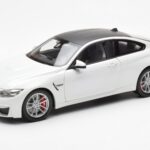 BMW M4 F82 Frozen Brilliant Blanc Paragon 1:18