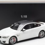 BMW M4 F82 Frozen Brilliant Blanc Paragon 1:18 - image 8 of 8