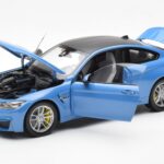 BMW M4 F82 Yas Marina Bleu Paragon 1:18 - image 2 of 8
