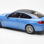 BMW M4 F82 Yas Marina Bleu Paragon 1:18 - image 7 of 8