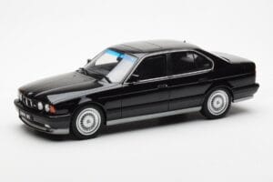 BMW M5 E34 Noir Otto 1:18