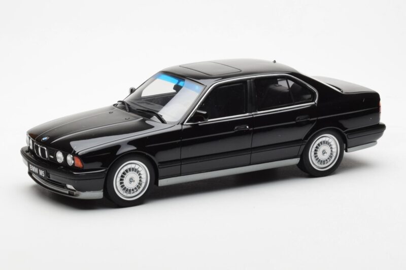 BMW M5 E34 Noir Otto 1:18