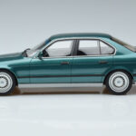 BMW M5 E34 Cecotto Edition Vert Otto 1:18 - image 3 of 6