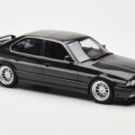BMW M5 E34 Hartge H5 V12 Diamond Noir Metallic Otto 1:18 - image 4 of 6
