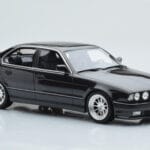 BMW M5 E34 Hartge Noir Otto 1:18 - image 6 of 6