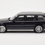 BMW M5 E34 Touring Diamond Noir Otto 1:18 - image 3 of 6