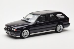 BMW M5 E34 Touring Diamond Noir Otto 1:18
