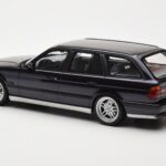 BMW M5 E34 Touring Diamond Noir Otto 1:18 - image 5 of 6