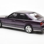 BMW M5 E34 Violet Otto 1:18 - image 5 of 6