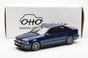 BMW M5 E39 Avus Blue Paint Issue Otto 1:18 OT070 Résine — image 6 sur 6