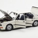 BMW M535i E28 Alpine Blanc AUTOart 1:18 - image 2 of 10