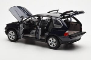 BMW X5 4.4i E53 Bleu Foncé Kyosho 1:18 08521DB Métal — image 5 sur 8