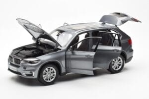 BMW X5 F15 Space Gris Paragon 1:18 80432318988 Métal — image 2 sur 8
