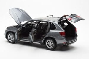 BMW X5 F15 Space Gris Paragon 1:18 80432318988 Métal — image 5 sur 8